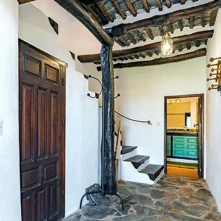 Casa De Arriba Сasa de vacaciones